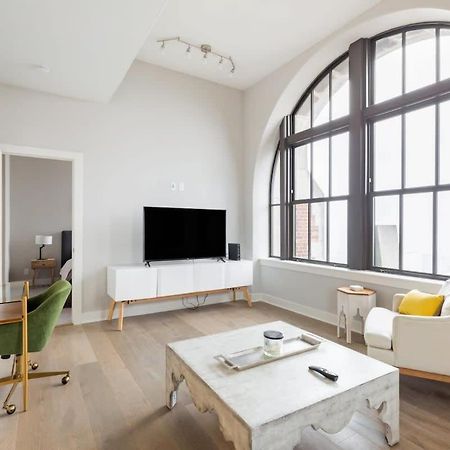 2B 2Ba Luxury Downtown Suite Rooftop Deck & Gym Балтимор Экстерьер фото