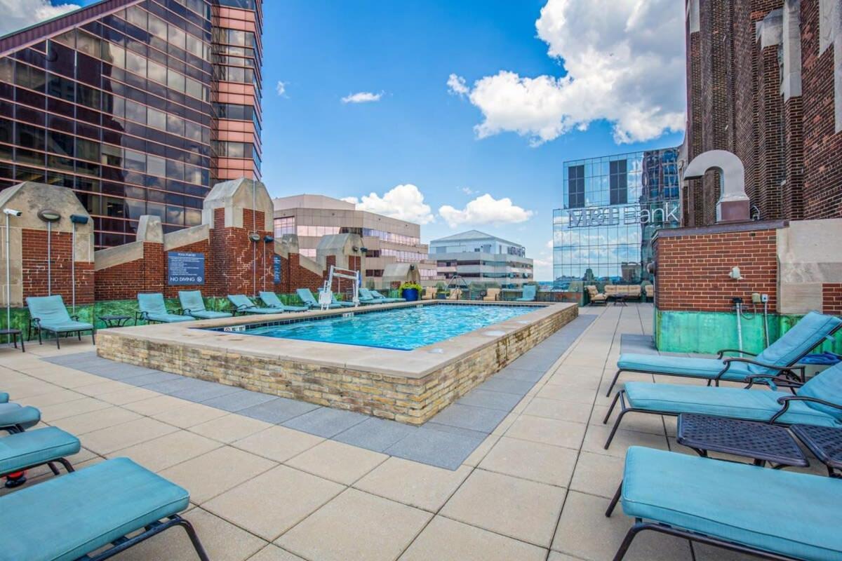 2B 2Ba Luxury Downtown Suite Rooftop Deck & Gym Балтимор Экстерьер фото